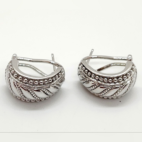 Judith Ripka Jewelry - Judith Ripka Sterling Silver Earrings Chunky Wide Half Hoop Huggie Cable Classic